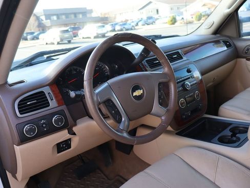 Used 2010 Chevrolet Silverado 2500 LTZ w/ Suspension Package, Off-Road image 15