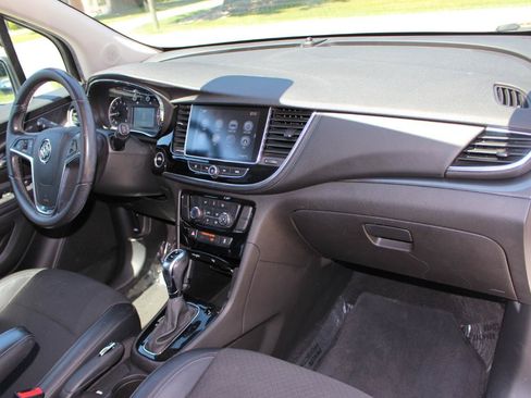 Used 2018 Buick Encore Preferred FWD image 39