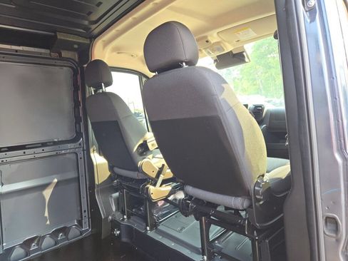 Used 2026 RAM ProMaster 1500 w/ Convenience Group FWD image 11