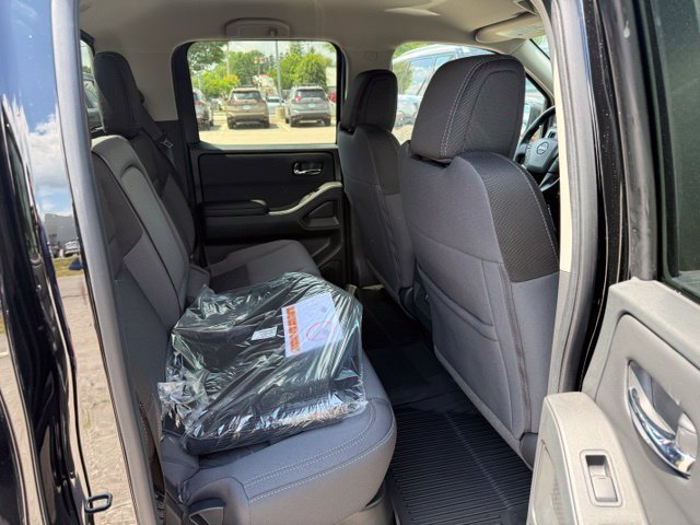 New 2026 Nissan Frontier SV w/ Tow Package AWD/4WD image 27