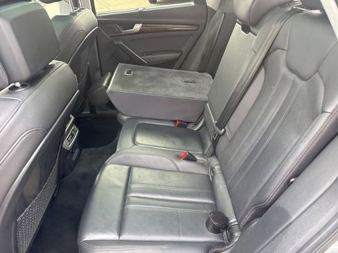 Used 2018 Audi Q5 2.0T Premium Plus w/ Premium Plus Package image 34