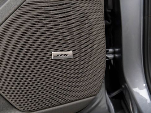 New 2026 Cadillac XT5 Premium Luxury image 15