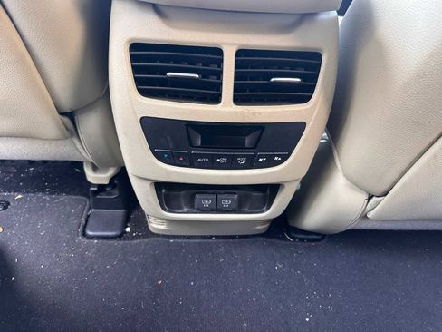 Used 2020 Acura MDX FWD image 23