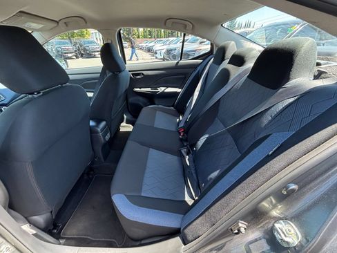 Used 2025 Nissan Versa SV FWD image 23