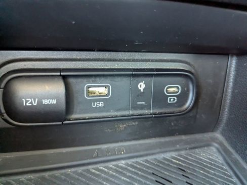 Certified 2023 Kia Sportage EX image 21