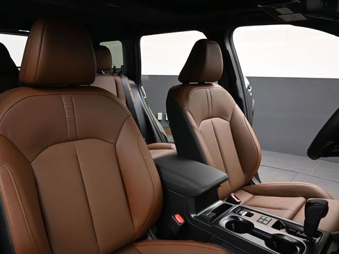 New 2026 Subaru Outback Touring XT image 13