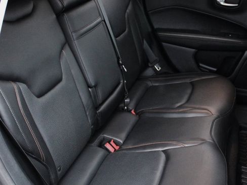 Used 2018 Jeep Compass Limited w/ Navigation Group image 23