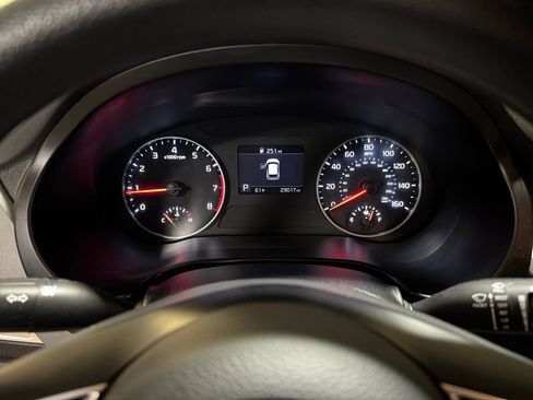 Certified 2023 Kia Seltos LX image 16