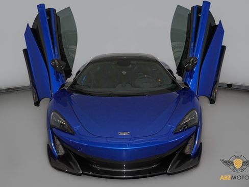 Used 2020 McLaren 600LT Spider image 4