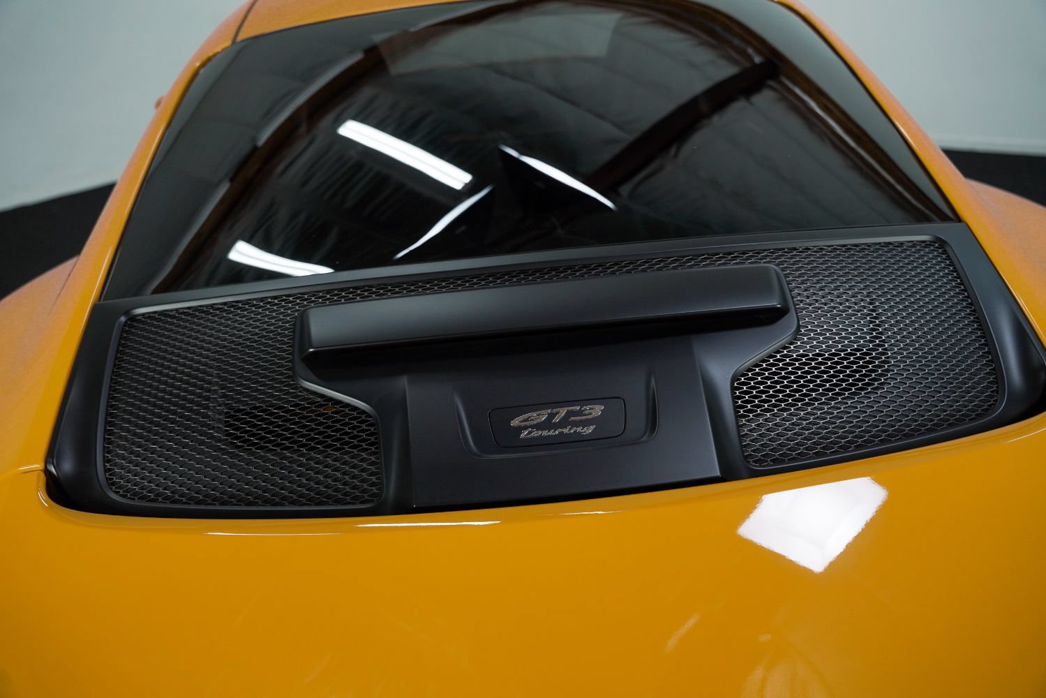 Used 2022 Porsche 911 GT3 RWD image 15