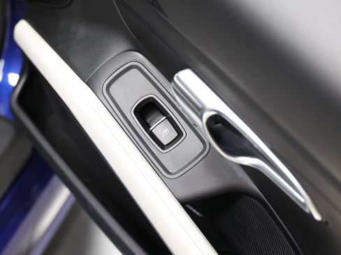 Used 2021 Porsche 718 Cayman RWD image 53