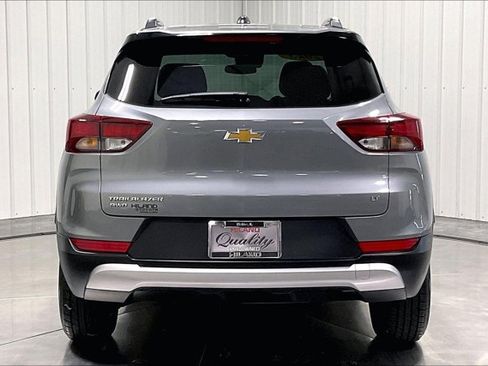 Used 2025 Chevrolet TrailBlazer LT AWD/4WD image 4
