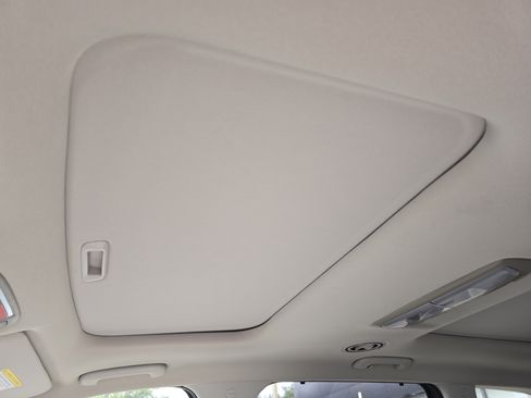 Certified 2025 Kia Telluride SX w/ SX Captain's Chair Package FWD image 24