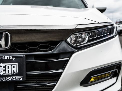 Used 2019 Honda Accord Sport image 9