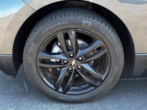 Used 2021 Chevrolet Equinox LT AWD/4WD image 30