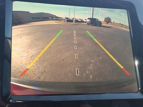 Used 2019 Jeep Cherokee Limited image 15