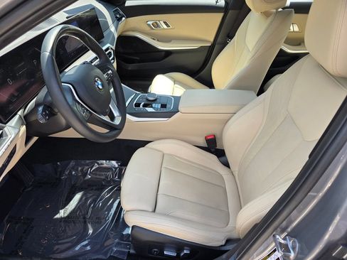 Certified 2023 BMW 330i xDrive Sedan w/ Convenience Package AWD/4WD image 8