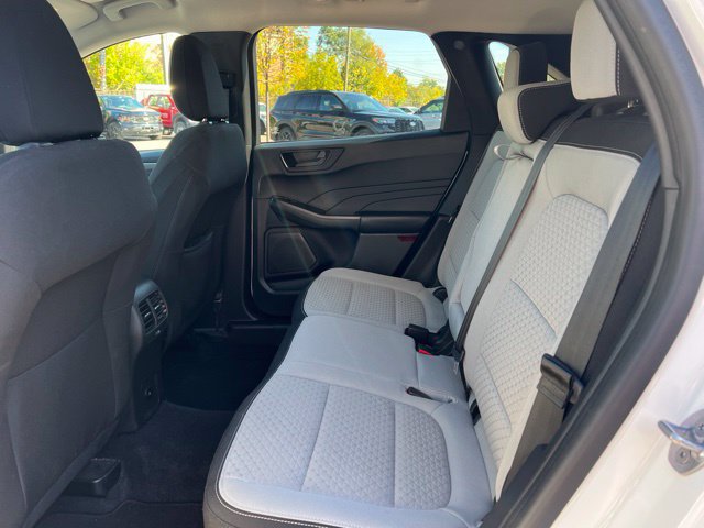 Used 2023 Ford Escape Active w/ Tech Pack #1 AWD/4WD image 17