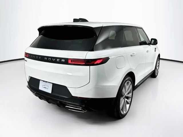 New 2027 Land Rover Range Rover Sport SE AWD/4WD image 5