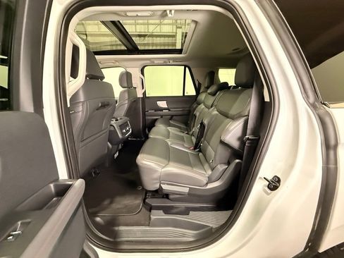 Certified 2025 Ford Expedition Max Active image 20