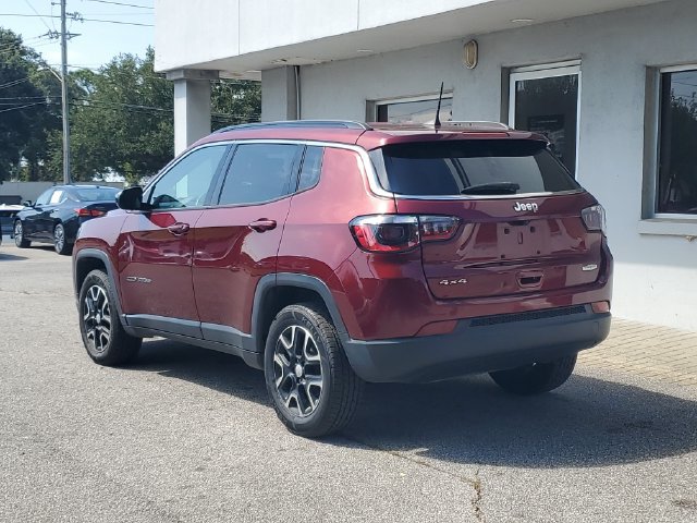 Used 2022 Jeep Compass Latitude w/ Convenience Group AWD/4WD image 2