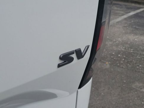 Used 2022 Nissan Frontier SV image 7