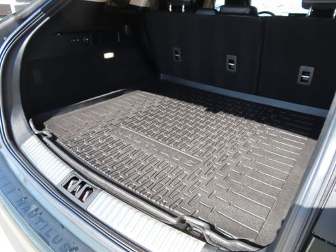 Used 2022 Lincoln Nautilus Reserve w/ Equipment Group 202A image 15