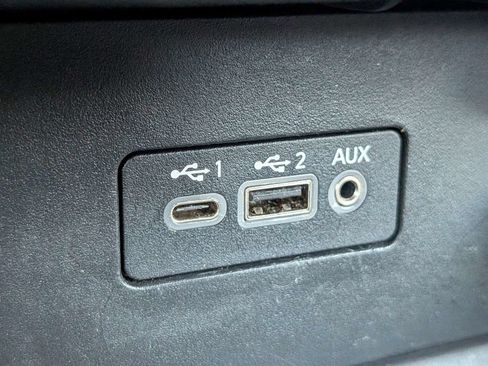 Used 2025 Nissan Altima 2.5 SV FWD image 20