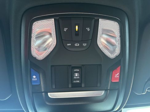 New 2026 RAM 2500 Tradesman AWD/4WD image 19