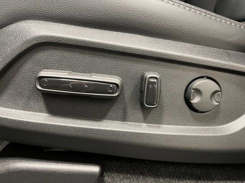 New 2026 Honda Pilot Touring image 11