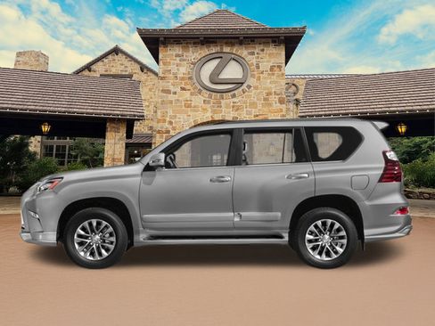 Used 2017 Lexus GX 460 Premium image 3