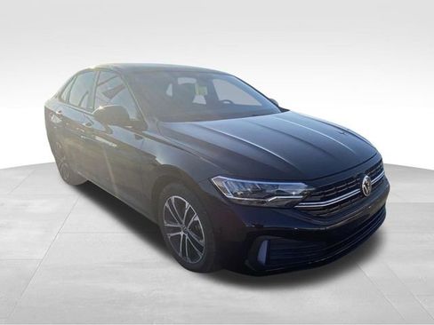 Used 2024 Volkswagen Jetta Sport image 13