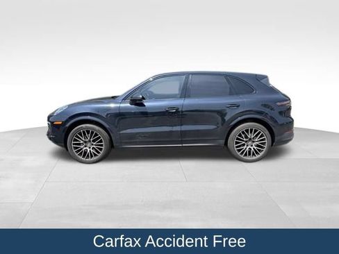 Used 2020 Porsche Cayenne AWD/4WD image 3