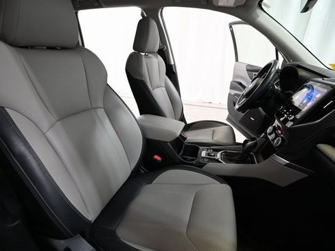 Used 2022 Subaru Forester Limited w/ Popular Package #3 image 27