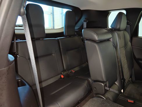 Used 2024 Mitsubishi Outlander SE image 20