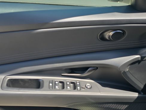 New 2026 Hyundai Elantra Sport FWD image 16