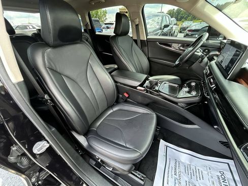 Used 2023 Lincoln Nautilus Reserve w/ Equipment Group 201A AWD/4WD image 31