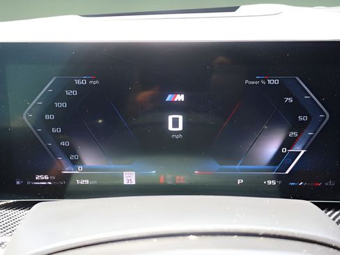 Used 2025 BMW X7 M60i w/ Executive Package AWD/4WD image 30