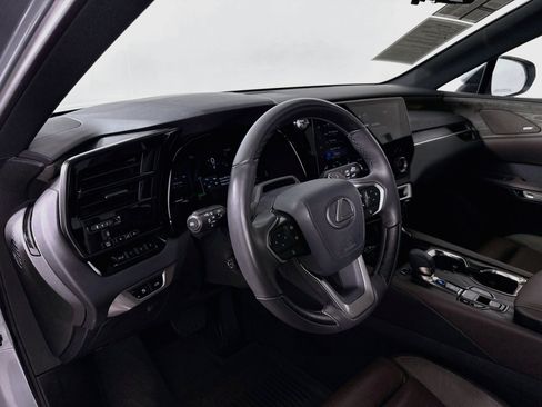 Certified 2025 Lexus RX 350 w/ Convenience Package AWD/4WD image 9