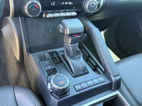 Used 2024 Toyota Tacoma TRD Sport AWD/4WD image 18