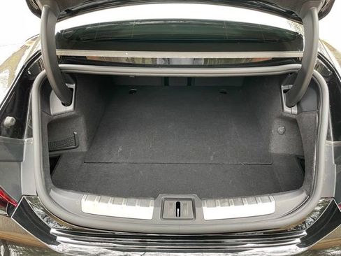 Used 2023 Audi e-tron GT Premium Plus image 17