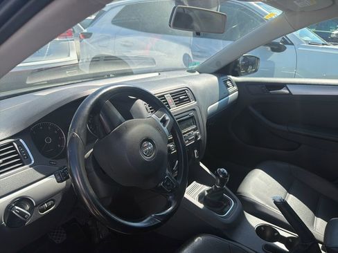 Used 2014 Volkswagen Jetta SE image 14