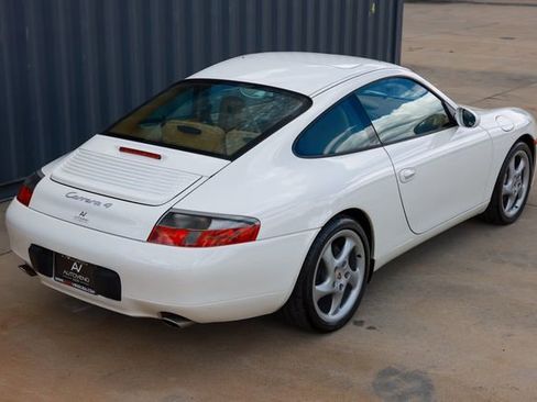 Used 2001 Porsche 911 Carrera 4 AWD/4WD image 14