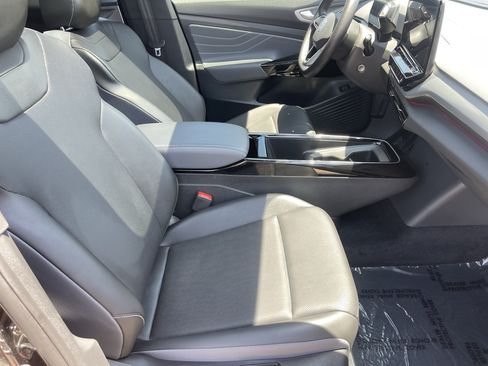 Used 2023 Volkswagen ID.4 Pro S RWD image 10