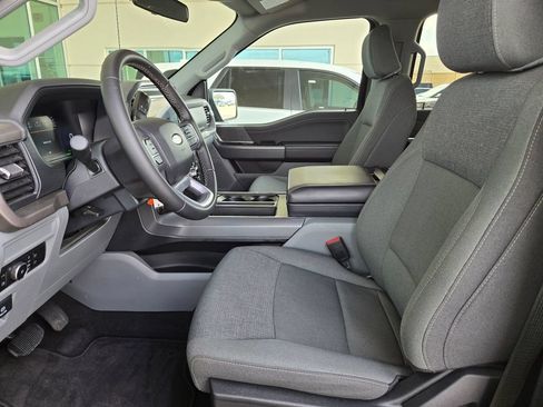 Used 2025 Ford F150 XLT w/ Equipment Group 301A Standard AWD/4WD image 9