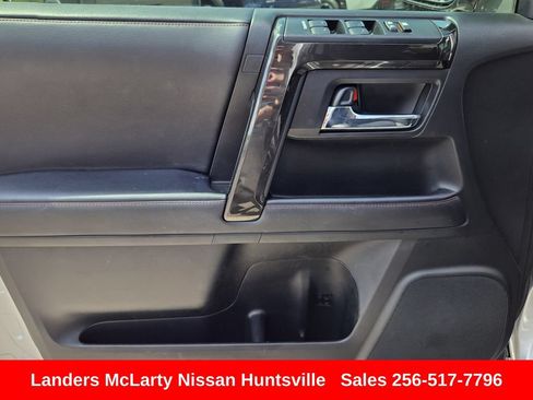 Used 2024 Toyota 4Runner TRD Off-Road Premium w/ Moonroof Package AWD/4WD image 23
