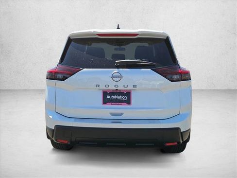 New 2026 Nissan Rogue SV FWD image 8