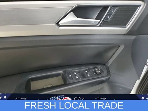 Used 2018 Volkswagen Atlas SE FWD image 21