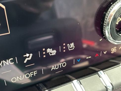 New 2026 GMC Yukon XL AT4 w/ AT4 Premium Plus Package image 10