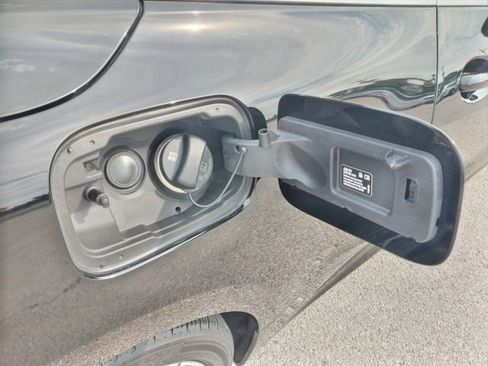 Used 2023 BMW 430i xDrive Convertible image 16